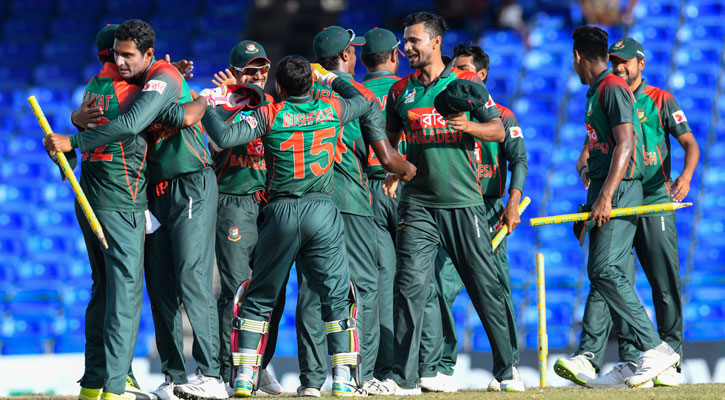 করোনা মোকাবিলায় বেতনের অর্ধেক দান করলেন টাইগাররা