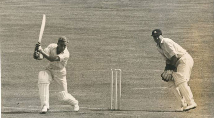 টেস্টে ২৬ রানে অলআউট হয়ে নিউজিল্যান্ডের বাজে রেকর্ড!