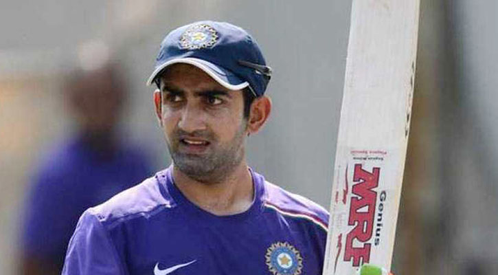 করোনা রোধে দুই বছরের বেতন দান করছেন গম্ভীর