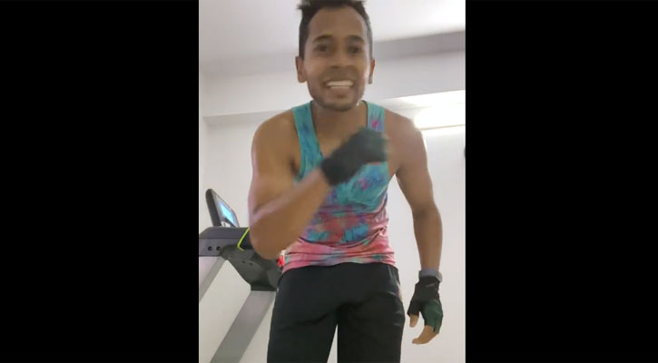 সন্ধ্যার দৌড় শেষ করলেন মুশফিক