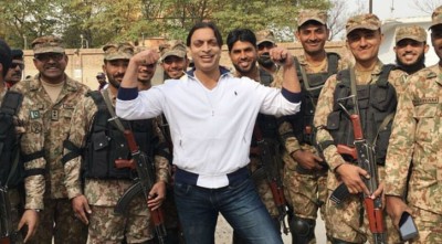 আর্মির শক্তি বাড়াতে প্রয়োজনে ঘাস খেতে চান শোয়েব আখতার!