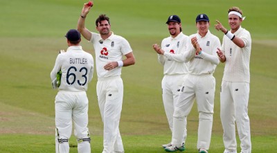 ইতিহাসের প্রথম পেসার হিসেবে টেস্টে ৬০০ উইকেটের মালিক অ্যান্ডারসন