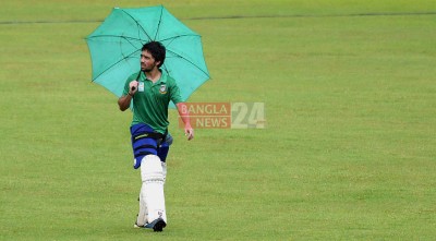 পেটের পীড়ায় অনুশীলন করছেন না মুমিনুল