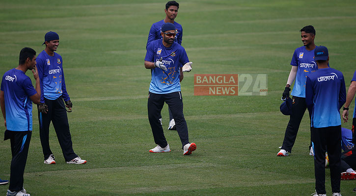 করোনা বিশেষজ্ঞদের সঙ্গে টাইগারদের সভা অনুষ্ঠিত