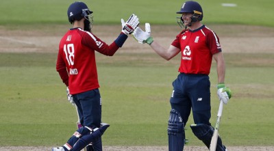 বাটলার ঝড়ে সিরিজ জিতলো ইংল্যান্ড