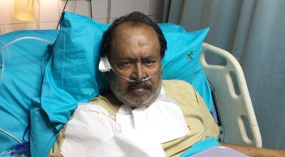 হয়তো এই যাত্রায় বেঁচেও যেতে পারি: আইসিইউ থেকে কাজী হায়াৎ