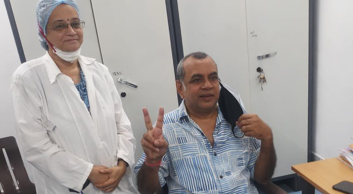 টিকার প্রথম ডোজের পর করোনাক্রান্ত পরেশ রাওয়াল