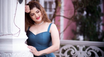 নতুন ‘ছেলে বন্ধু’র সঙ্গে একই বাড়িতে থাকেন শ্রাবন্তী