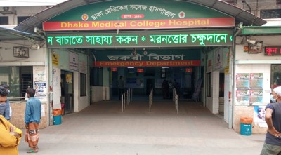 লকডাউন: ঢামেকে এক ঘণ্টায় ৬টি টিকিট বিক্রি 