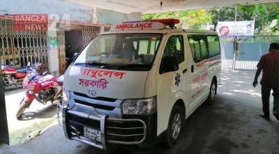 অ্যাম্বুলেন্সে যাতায়াত করেন শেবাচিম হাসপাতালের পরিচালক!