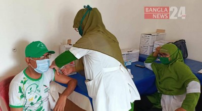 এ পর্যন্ত দ্বিতীয় ডোজের মোট টিকা নিয়েছেন ১৯৬৭৯৭৫ জন