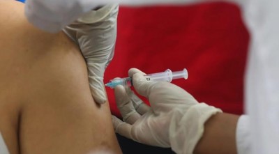 সোমবার থেকে ১ম ডোজ টিকা দেওয়া বন্ধ: স্বাস্থ্য অধিদপ্তর