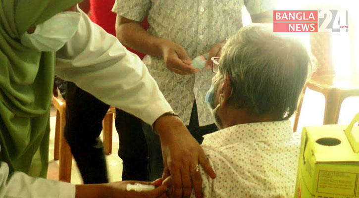 রাজশাহী সিটিতে বন্ধ হচ্ছে না টিকাদান কর্মসূচি