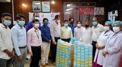 শেবাচিম হাসপাতালে ১০ হাজার মাস্ক দিলেন ব্যবসায়ীরা