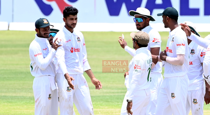 আসিথাকে বিদায় করে নাঈমের পাঁচ উইকেট