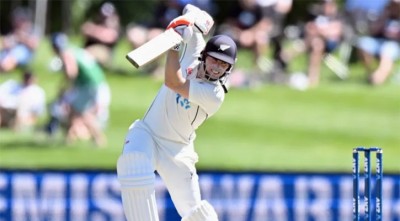 নিউজিল্যান্ড দলে করোনার হানা