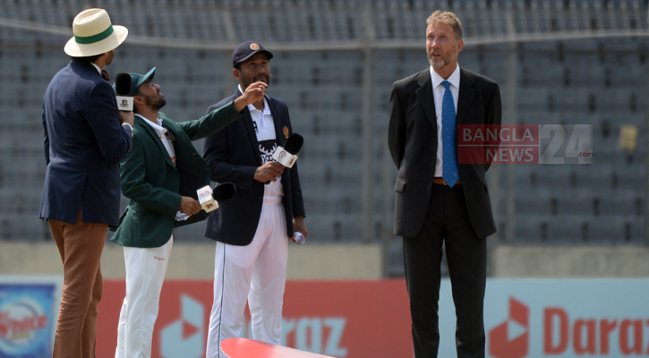 টস জিতে ব্যাটিংয়ে বাংলাদেশ