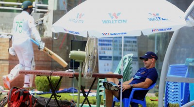 শূন্যে আউট হওয়া জয়-সাকিবকে ফেরানোর লড়াই সিডন্সের