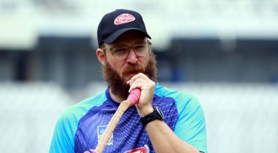 অস্ট্রেলিয়ার সহকারী কোচ হলেন ভেট্টোরি