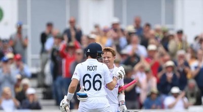 রুট-পোপের সেঞ্চুরি, নিউজিল্যান্ডের সঙ্গে পাল্লা দিচ্ছে ইংল্যান্ড