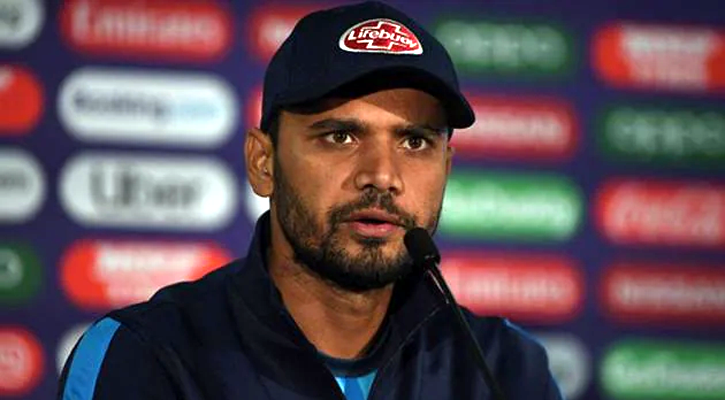 প্রথম শ্রেণির ক্রিকেটেও বিদেশি খেলানোর পক্ষে মাশরাফি