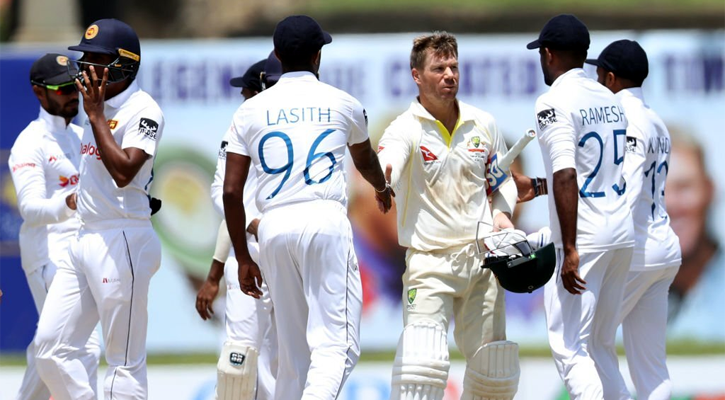 তিন দিনেই শ্রীলঙ্কাকে হারাল অস্ট্রেলিয়া