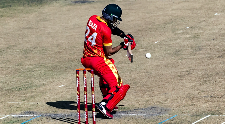 মাধেভেরে-রাজার ব্যাটে বিশাল সংগ্রহের পথে জিম্বাবুয়ে