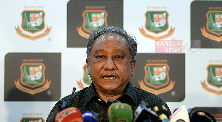 চার জন তালিকায়, অধিনায়ক হতে চান না একজন