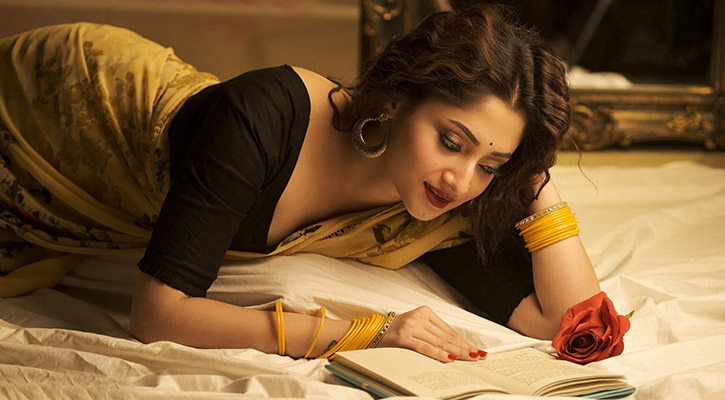 বই প্রকাশ করতে চান পূজা