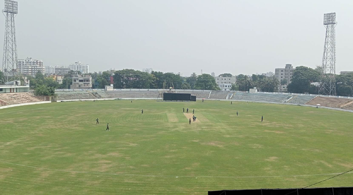 যুবাদের খেলা দেখতে না পেরে ক্ষুব্ধ রাজশাহীর দর্শকরা