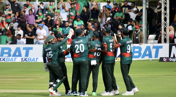 শান্তর প্রথম উইকেট, ম্যাচে ফিরলো বাংলাদেশ