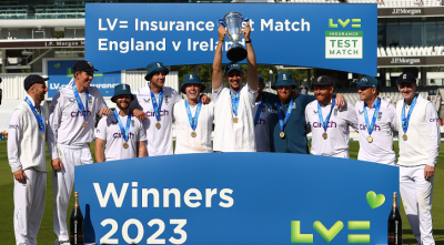 আয়ারল্যান্ডকে ১০ উইকেটে হারাল ইংল্যান্ড