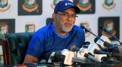 ‘দেশের হয়ে খেলতে যদি উৎসাহ দিতে হয়, তাহলে সমস্যা আছে’