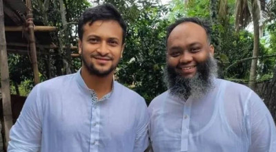 মাগুরায় কুরবানি দিলেন সাকিব, শুভেচ্ছা জানিয়েছেন মিরাজ