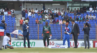 টস হেরে ব্যাটিংয়ে বাংলাদেশ; একাদশে সাকিব-আফিফ