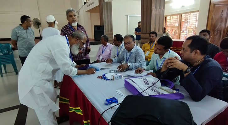 বাজুস বরিশাল জেলা শাখার নির্বাচন, চলছে ভোটগ্রহণ