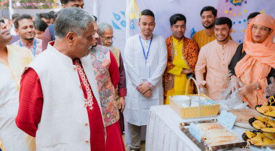 নর্থ সাউথ বিশ্ববিদ্যালয়ে পিঠা উৎসব