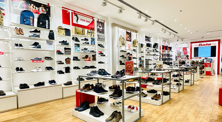 ঈদ ফ্যাশনের জুতা, অনলাইন-অফলাইনে জমে উঠেছে কেনাকাটা