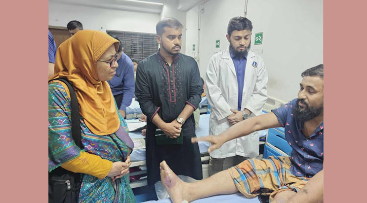 আহতদের সম্পূর্ণ বিনামূল্যে চিকিৎসা দেওয়া হবে: স্বাস্থ্য উপদেষ্টা 