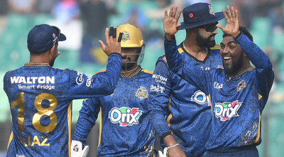 তানজিদের ৯০*, চিটাগাংকে তিনে নামিয়ে চারে উঠলো ঢাকা