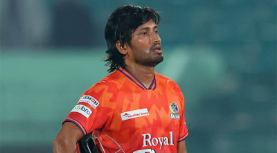 ফিক্সিংয়ের অভিযোগ, বিজয়ের দেশত্যাগে নিষেধাজ্ঞা