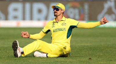 এবার সরে গেলেন স্টার্ক, অস্ট্রেলিয়া দলে পাঁচ পরিবর্তন