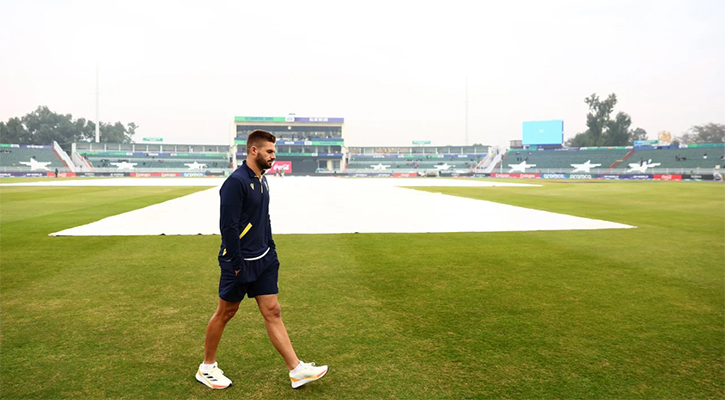 বৃষ্টি বাধায় অস্ট্রেলিয়া-দক্ষিণ আফ্রিকা ম্যাচ 