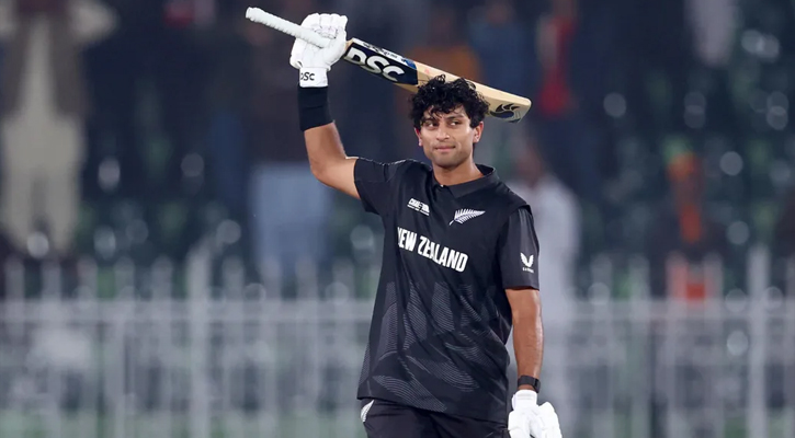 ১৬ ম্যাচ কম খেলেই মাহমুদউল্লাহকে ছুঁলেন রাচিন, গড়লেন নতুন রেকর্ডও