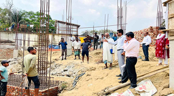 খালে বাঁধ দিয়ে অবৈধ স্থাপনা নির্মাণ, জরিমানা 