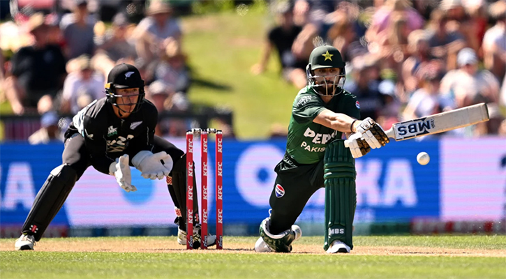 ৯২ রানে শেষ পাকিস্তান, নিউজিল্যান্ডের সহজ জয়