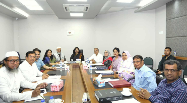 গবেষণার মান বাড়াতে ইউজিসিকে তদারকি বাড়ানোর পরামর্শ