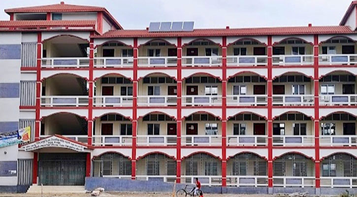 কচুয়ায় ৫ দাখিল শিক্ষার্থী বহিষ্কার, ৪ শিক্ষককে অব্যাহতি