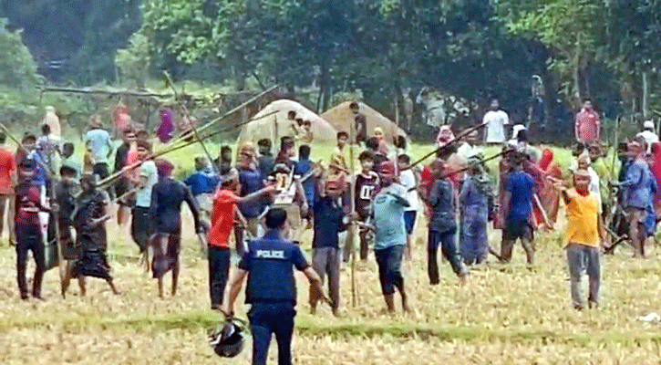 ব্রাহ্মণবাড়িয়ায় দুই পক্ষের সংঘর্ষে আহত ২০, বাড়িঘর ভাঙচুর