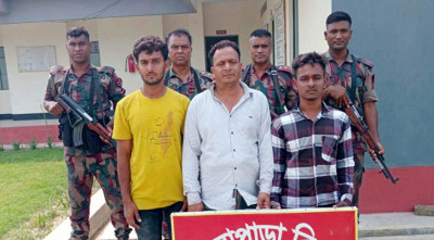 মহেশপুর সীমান্ত দিয়ে ভারতে অনুপ্রবেশকালে আটক ১৯  